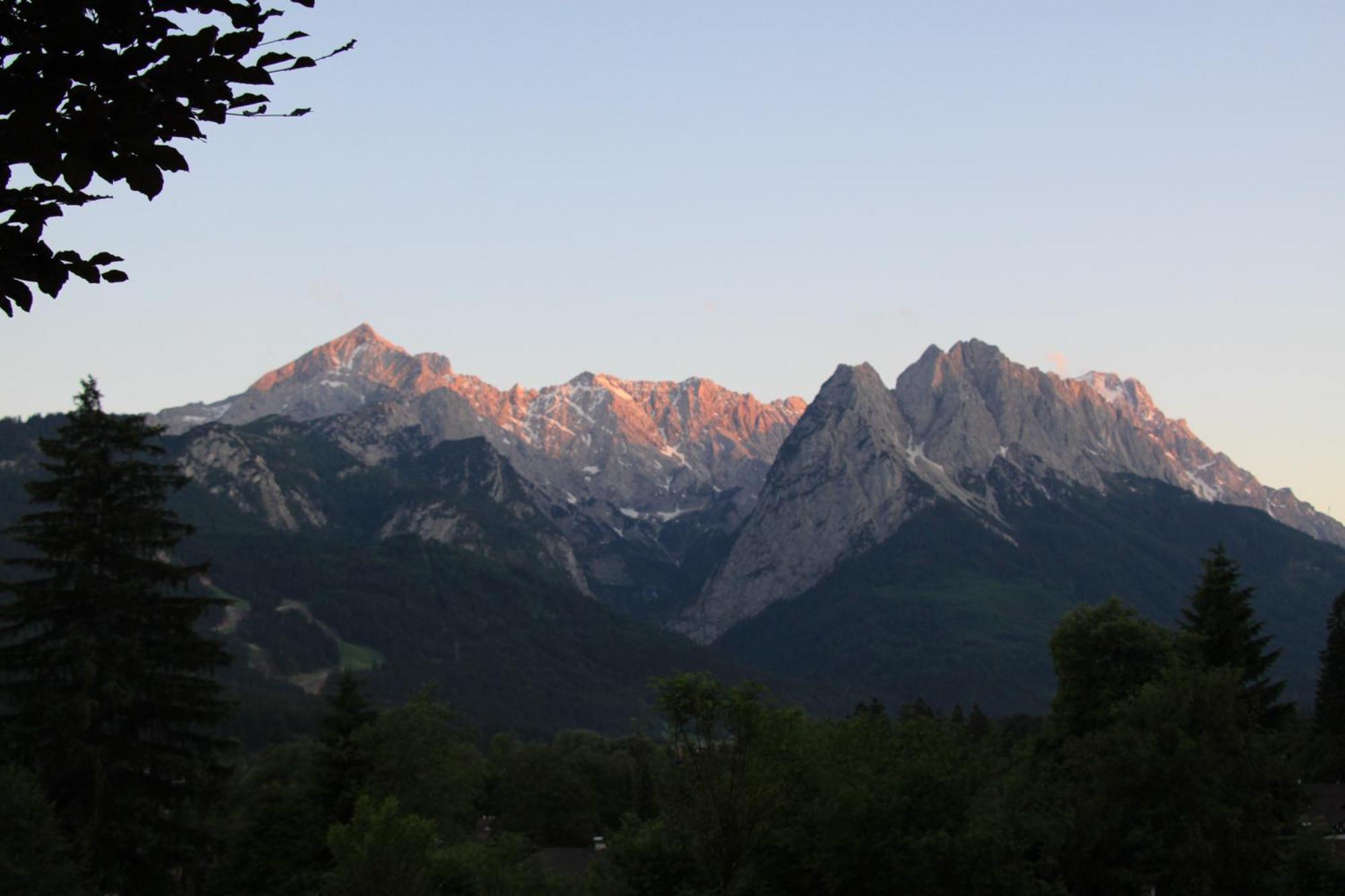 Ferienwohnung Almhuettenweg Dreitorspitze Garmisch-Partenkirchen Esterno foto